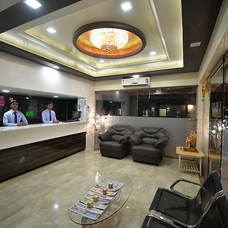 Hotel Radhe Krishna Solapur Zewnętrze zdjęcie