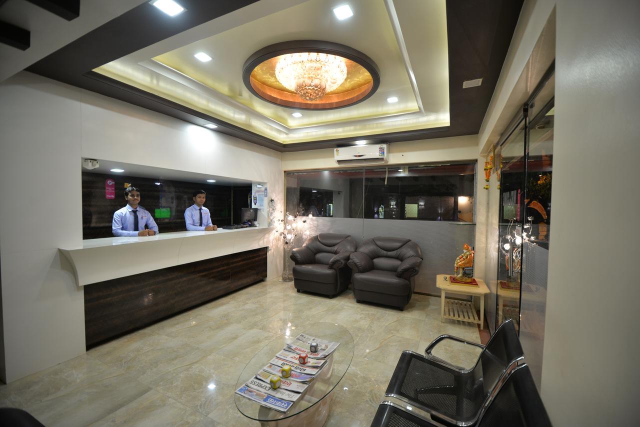 Hotel Radhe Krishna Solapur Zewnętrze zdjęcie